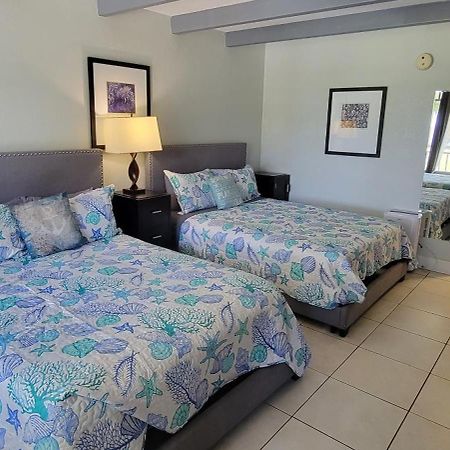 Manatee, Studio202, Beach Steps Away! Pool+Wifi Ruskin Esterno foto
